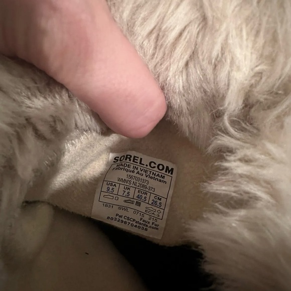 Sorel Tivoli II Beige Insulated Snow Boots Women Size 9.5 - Picture 2 of 3